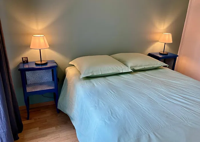 Appartement Proche Centre Parking & Terrasse